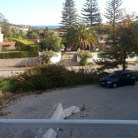 Casa Ebenézer * Lagos
